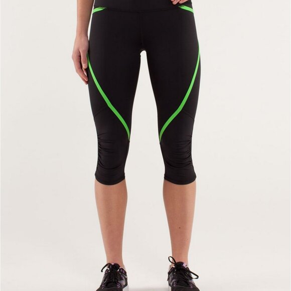 Lululemon Swiftly Pace Crop Bundle Size 2 / 4 Frond Green - Excellent Condition! - Picture 12 of 15